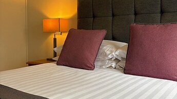 St David's Cross Hotel