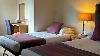 St David's Cross Hotel