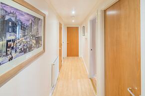 Stunning Shore Apartment with Balcony