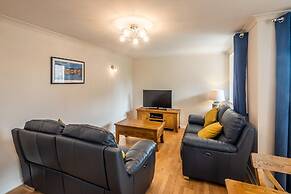 Stunning Shore Apartment with Balcony