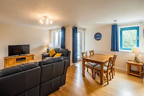 Stunning Shore Apartment with Balcony