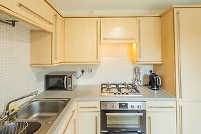 Stunning Shore Apartment with Balcony