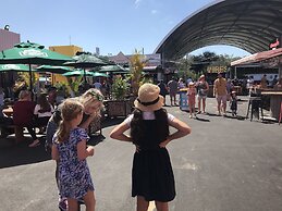 XYL Pets Friendly Seaside Boutique Guesthouse