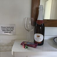 XYL Pets Friendly Seaside Boutique Guesthouse