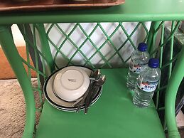 XYL Pets Friendly Seaside Boutique Guesthouse