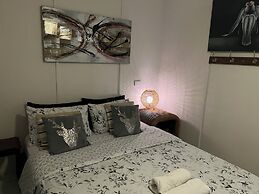 XYL Pets Friendly Seaside Boutique Guesthouse