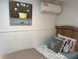 XYL Pets Friendly Seaside Boutique Guesthouse