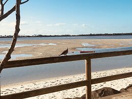 XYL Pets Friendly Seaside Boutique Guesthouse