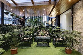 Sumi Shangrila Deorali Gangtok