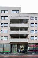 StayPlus Apt in Trendy Area Balcony