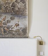 The Ivens, Autograph Collection