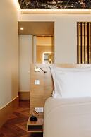 The Ivens, Autograph Collection