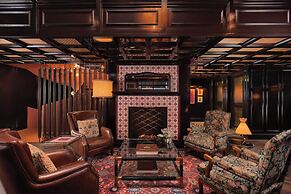 The Ivens, Autograph Collection