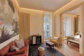 The Ivens, Autograph Collection