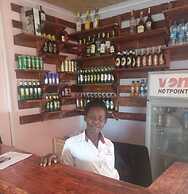 Dover Hotel Bondo