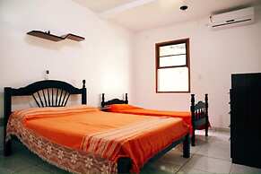 6 Bedroom House - 205