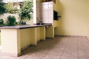 6 Bedroom House - 205