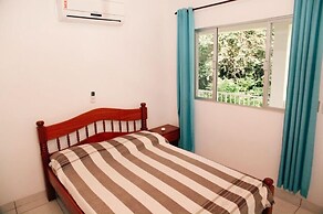 6 Bedroom House - 205