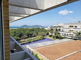 Cobertura Essence à beira-mar