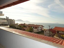 Apartment 2D with 1 Suite & View - 235