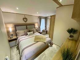 Stunning 2-bed Holiday Lodge Nr Padstow