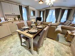 Stunning 2-bed Holiday Lodge Nr Padstow