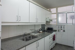 Apartment Rod Pena II By Hart