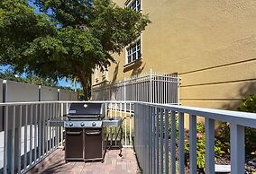 9463bellalago241blwco - Bella Lago 241