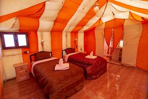 Sahara Shooting Stars Camp