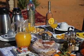 Sahara Shooting Stars Camp