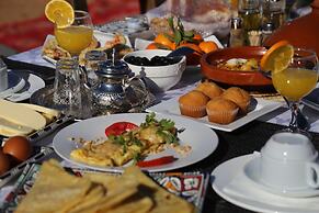 Sahara Shooting Stars Camp