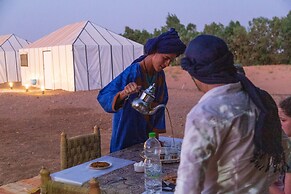 Sahara Shooting Stars Camp