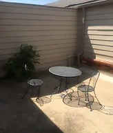 Private Bedroom Suite - Communal House near Integris Private