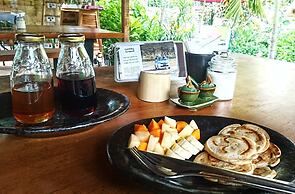 Same Same Bungalows Eco Lodge