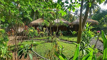 Same Same Bungalows Eco Lodge