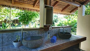 Same Same Bungalows Eco Lodge