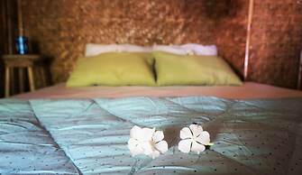 Same Same Bungalows Eco Lodge