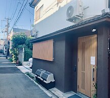 Hanazonominami Apartment 102