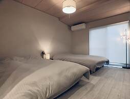 Hanazonominami Apartment 102