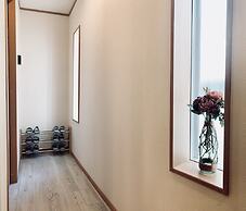 Hanazonominami Apartment 201