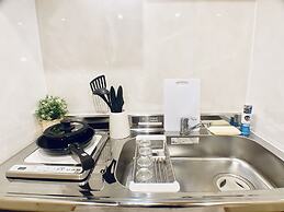 Hanazonominami Apartment 202