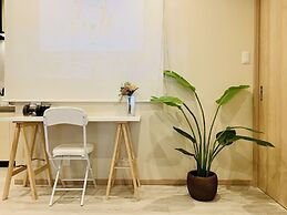 Hanazonominami Apartment 202