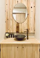 Hanazonominami Apartment 202