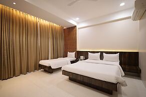 Hotel President Banquet & Lawns