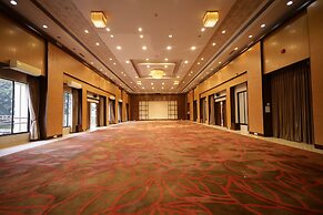 Hotel President Banquet & Lawns