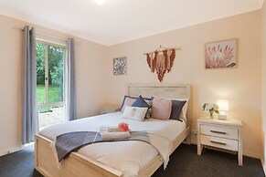 Pelican Lake Holiday House