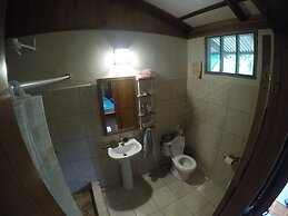 Cabañas Bajo Bosque Drake