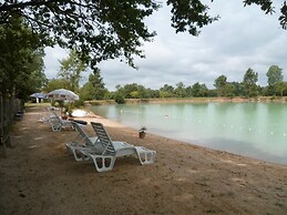 Camping Le Chene Du Lac