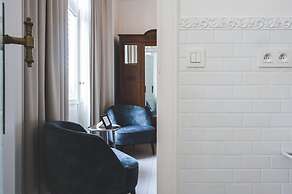 La Passion Interdite