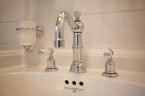 La Passion Interdite